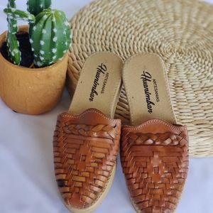 Brown Huaraches Sandals/ Size 6
